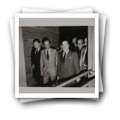 [François Mitterrand acompanhado por António Cordeiro, entre outros.]