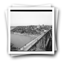 [Portos do Douro e Leixões: Panorama do rio Douro com vista para a ponte Luís I e marginal de Gaia (parte 2/2)]