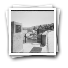 [Ermal, Barragem de Guilhofrei, com inscrição "Homenagem da  Companhia ElectroHidra£lica de Portugal ao seu orientador Delfim Ferreira, 1 julho 1942"]