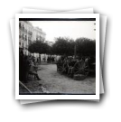 [Funerais de Miguel Bombarda e Cândido dos Reis (?): Militares na Avenida da Liberdade, Lisboa]