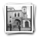 [Braga: Largo de S. Francisco: Fachada posterior da Igreja da Lapa e torre sineira]